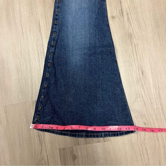 NWOT vintage y2k forever 21 flare jeans goldtone grommet accents sz S stretchy - Picture 12 of 12